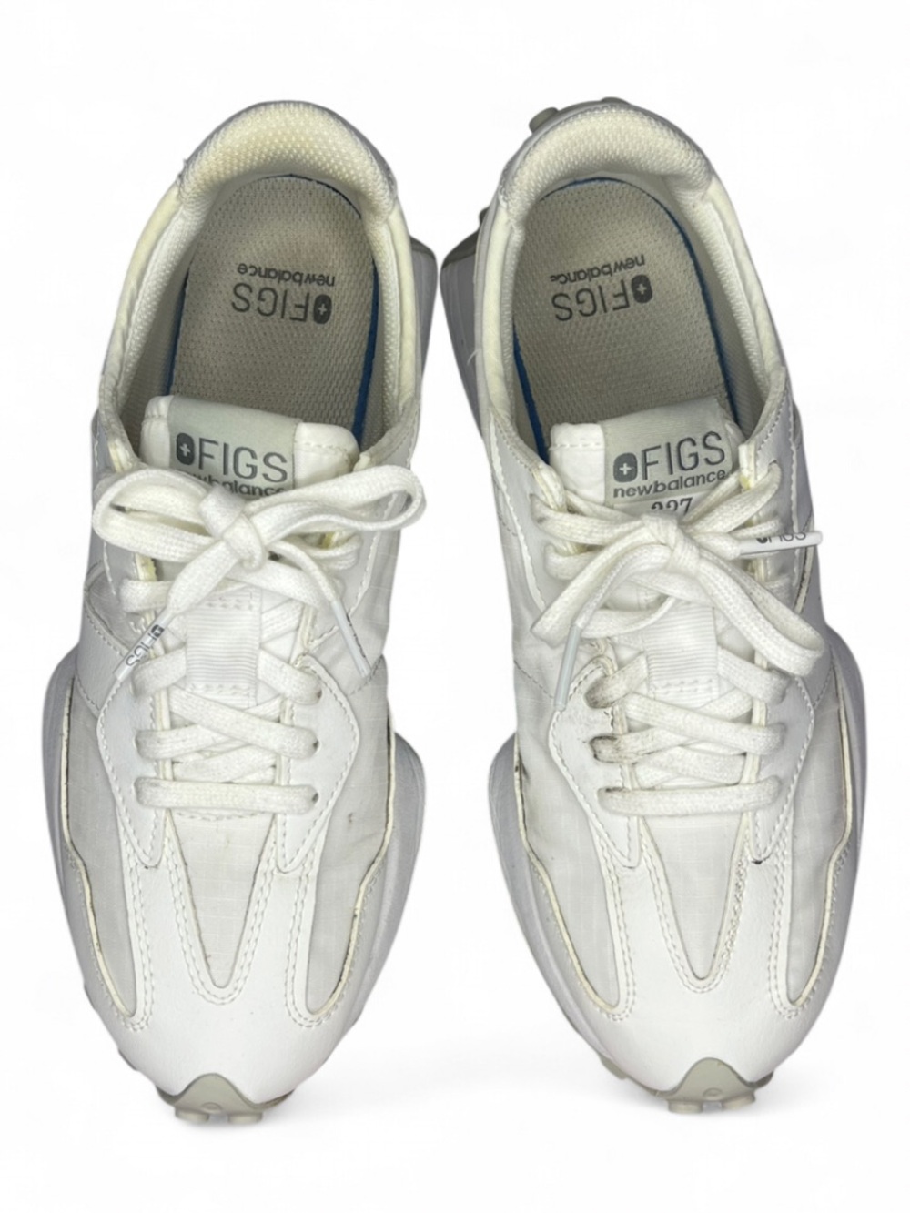 New Balance 327 White Low Top Sneakers Unisex Shoes Size 9 Women’s Size 7.5 Men